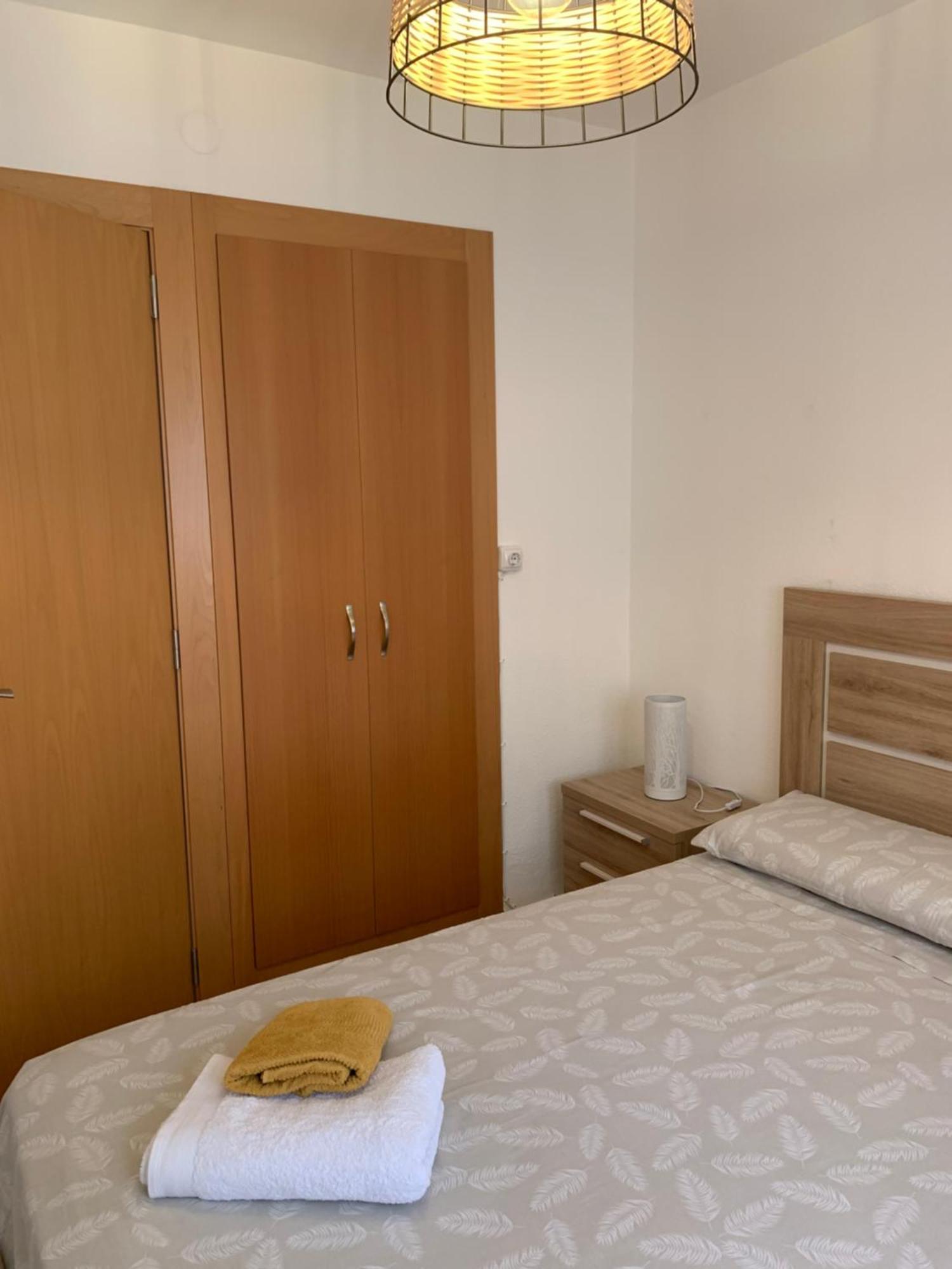 Bonito Y Coqueto Apartamento A 150Metros De La Playa 2 Linea Playa de Gandia Exteriör bild