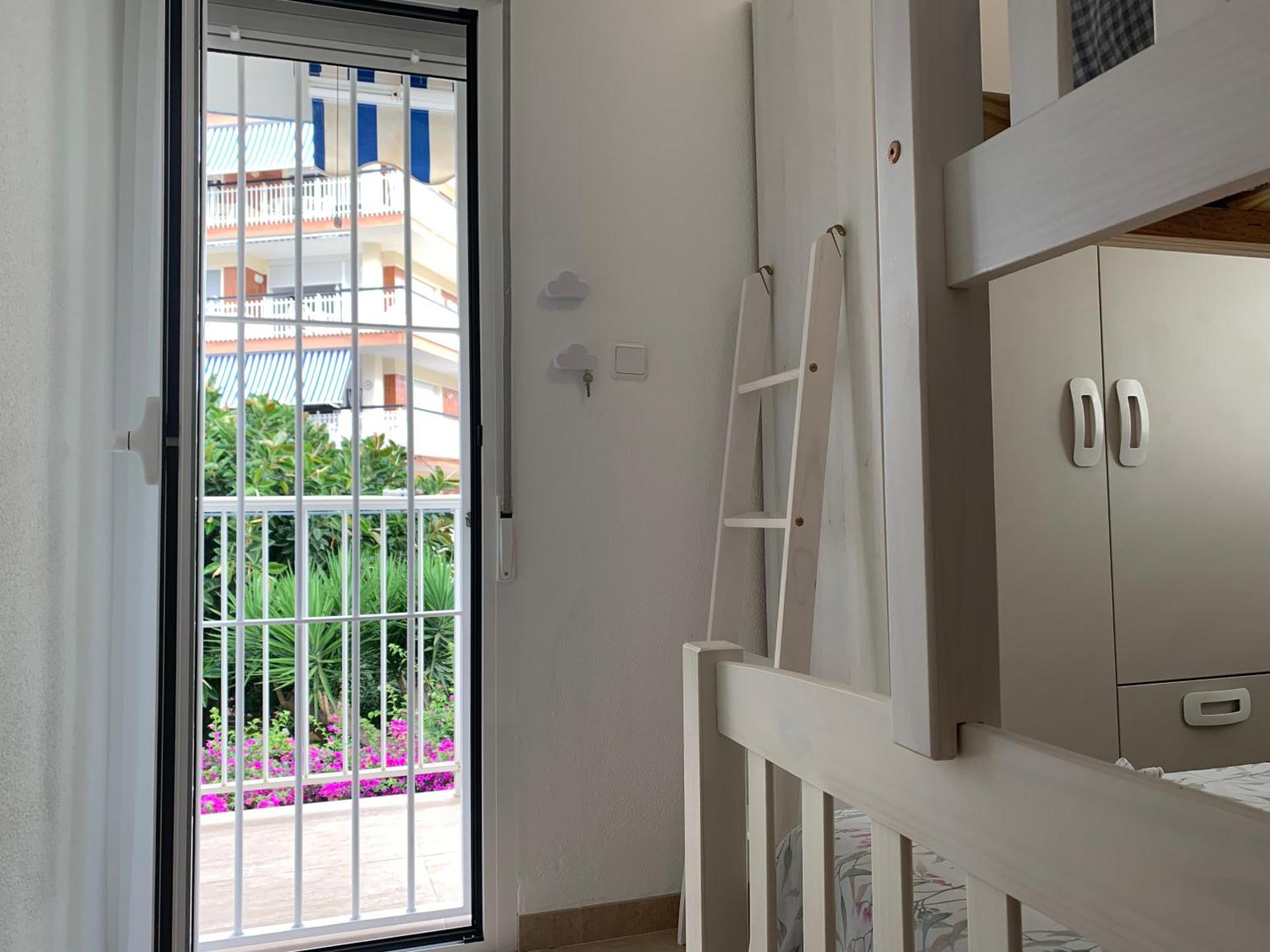 Bonito Y Coqueto Apartamento A 150Metros De La Playa 2 Linea Playa de Gandia Exteriör bild