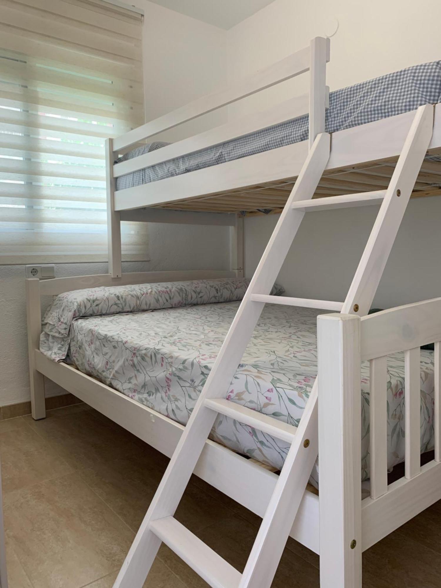 Bonito Y Coqueto Apartamento A 150Metros De La Playa 2 Linea Playa de Gandia Exteriör bild